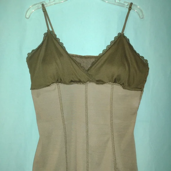 No Boundaries Olive Lace Trim Top - Picture 7 of 7